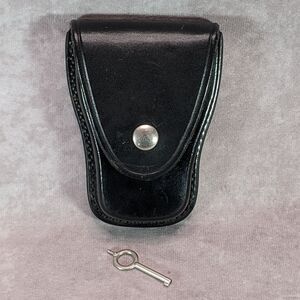 Vintage Tex Shoemaker FM Pitt San Gabriel Leather Handcuff Case Pouch With Key